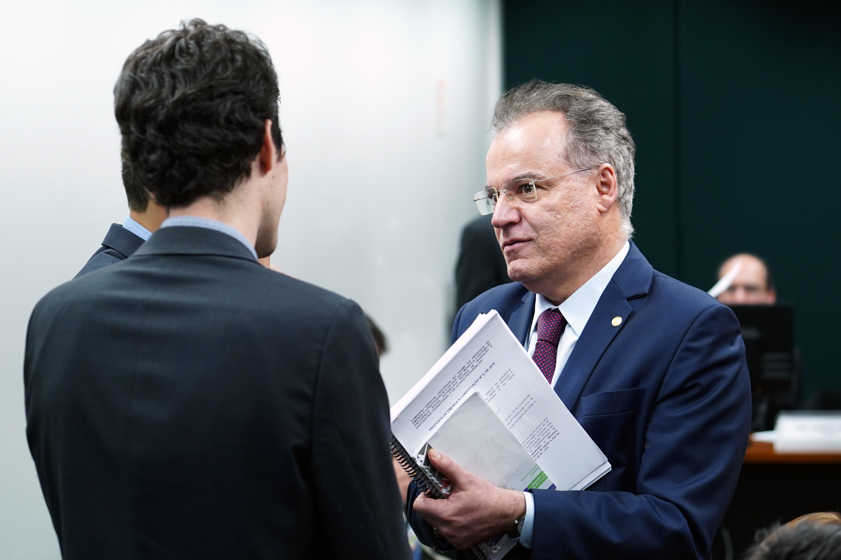 Depois de conferidas as assinaturas, as emendas serão analisadas pelo relator da proposta, Samuel Moreira